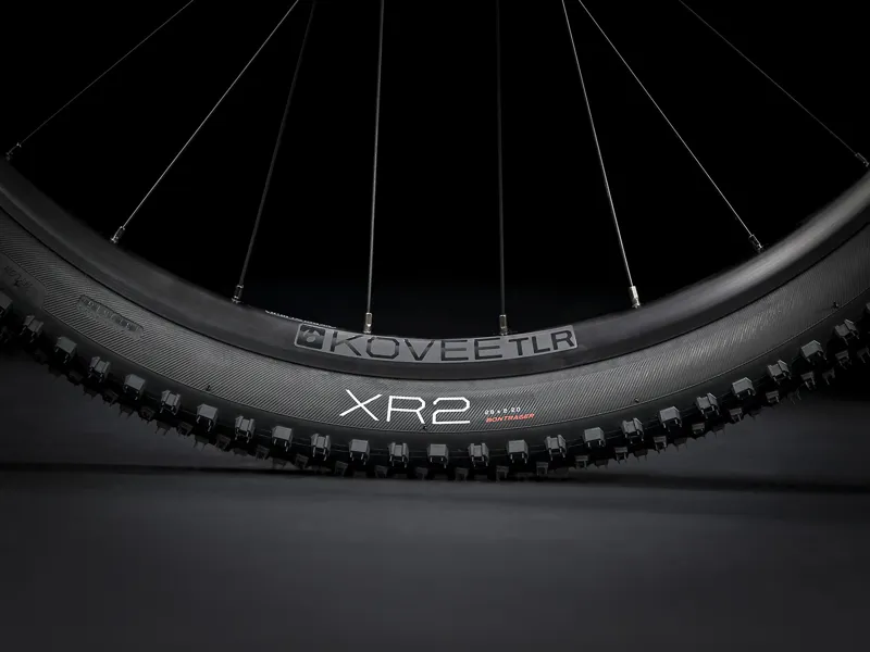 Trek Procaliber 9.6 2020 Hardtail Mountain Bike Yellow to Orange Fade-6