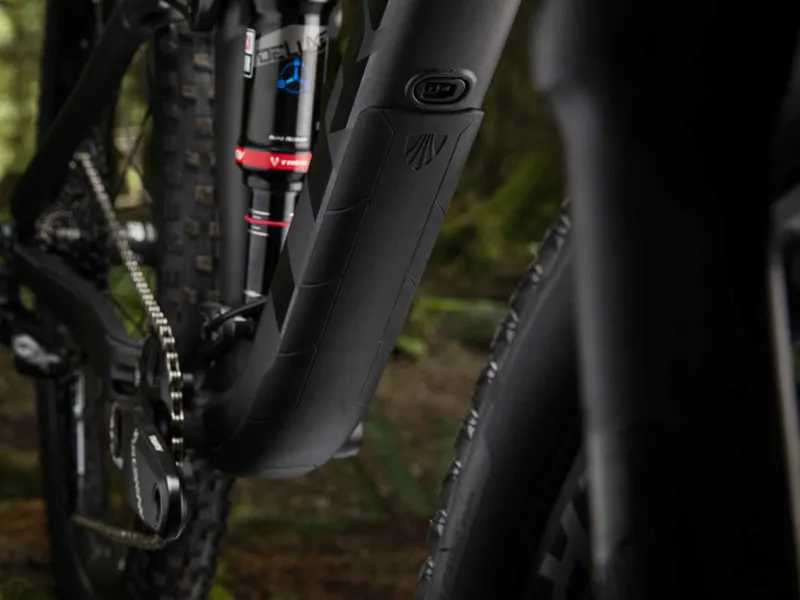 Trek Remedy 8 27.5 2018 Matte Dnister Black Mountain Bike-7