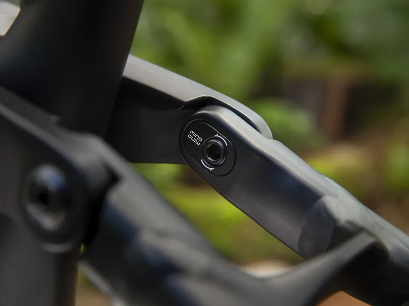 Trek Remedy 8 27.5 2020 All Mountain Bike Matte Trek Black-7