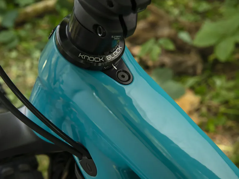 Trek Remedy 8 27.5 2020 All Mountain Bike Teal to Volt Fade-8