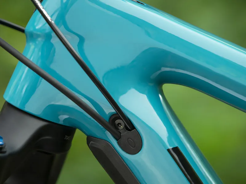 Trek Remedy 9.8 27.5 2020 All Mountain Bike Teal to Volt Fade