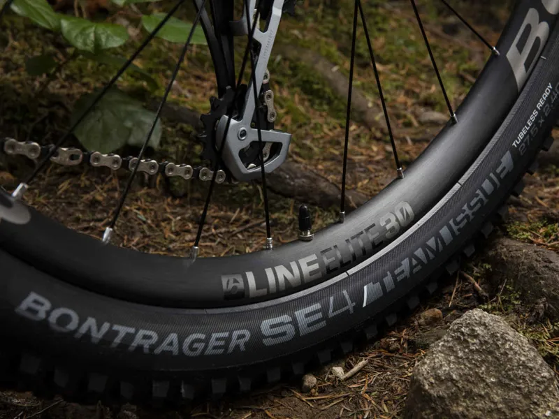 Trek Remedy 9.8 27.5 WSD 2018 Purple/Black Ladies Mountain Bike-8