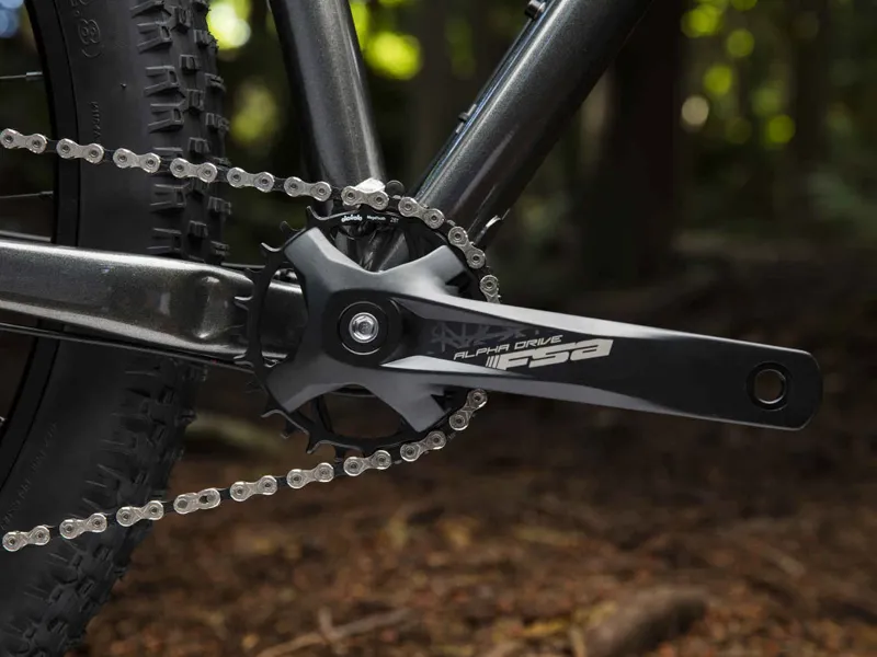 trek roscoe 6 women's 2019