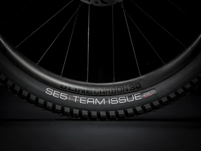 Trek Slash 8 29 GX 2020 Full Suspension Mountain Bike Black-6