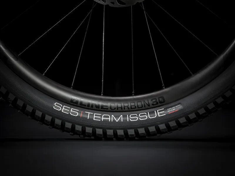 Trek Slash 8 29 GX 2020 Full Suspension Mountain Bike Cobra Blood-6