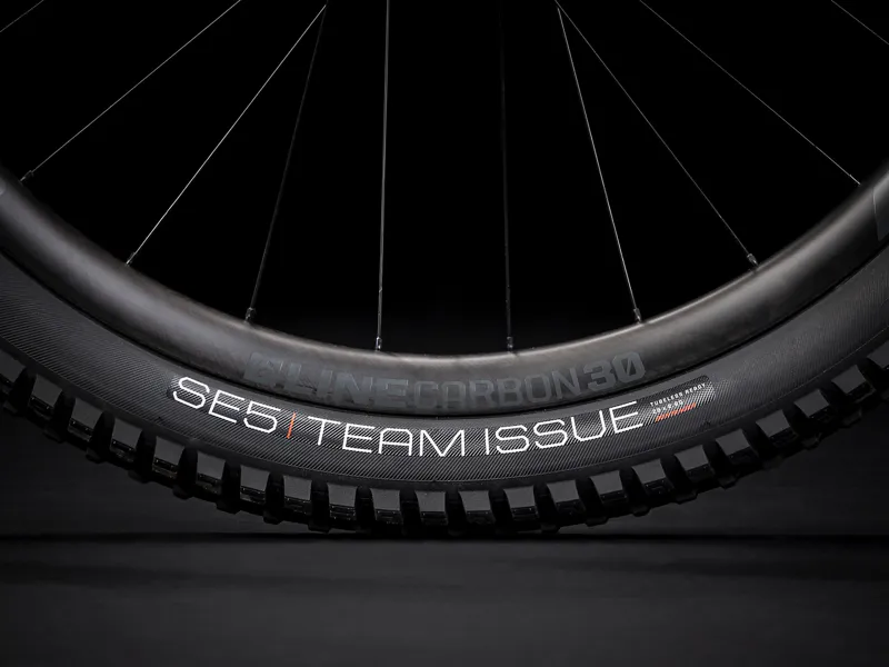 Trek Slash 9.8 29 XT 2020 Enduro Mountain Bike Carbon/Voodoo Black-6