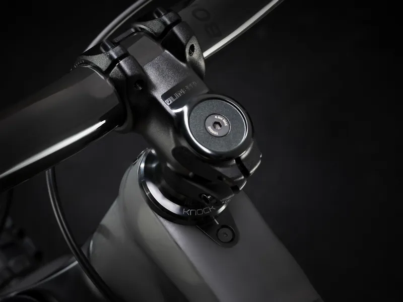 Trek Slash 9.8 29 XT 2020 Enduro Mountain Bike Carbon/Voodoo Black-7