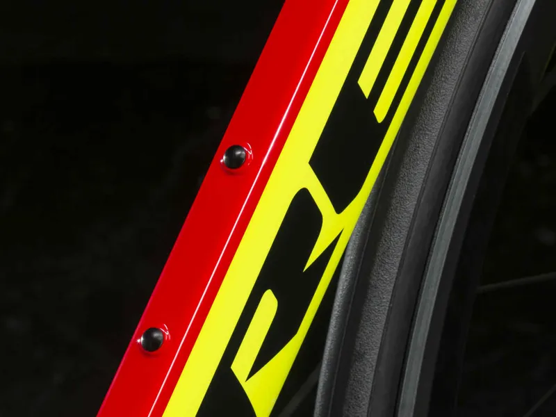 Trek Speed Concept 2018 Radioactive Yellow/Viper Red Triathlon Bike-9