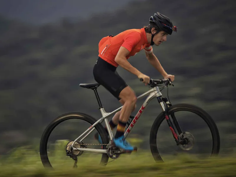 Trek caliber deals 7 2018