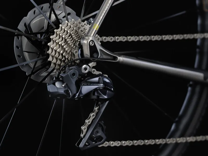 Van Nicholas Yukon Disc 57cm 105 Titanium Sportive Bike-1